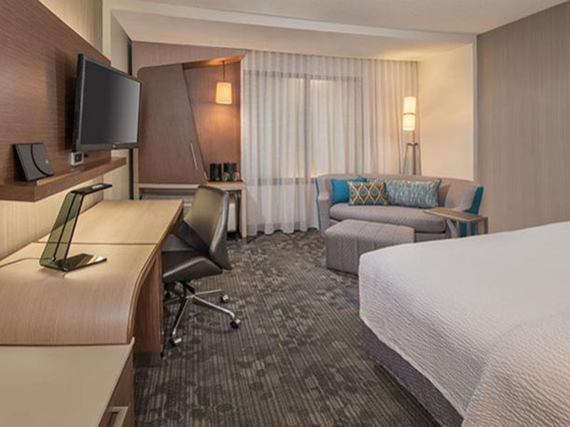Courtyard By Marriott Kingston, Jamaica Ξενοδοχείο Εξωτερικό φωτογραφία