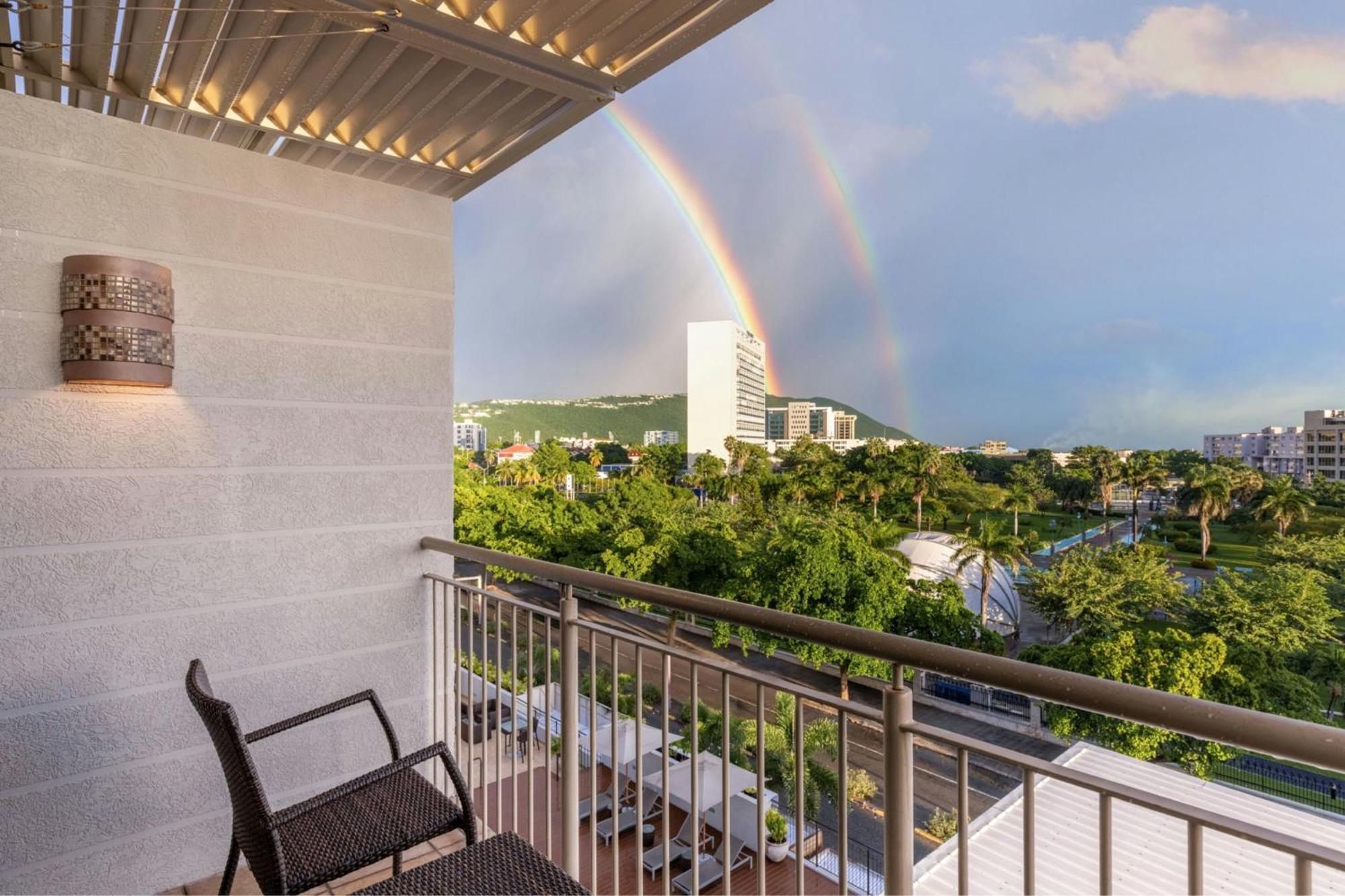 Courtyard By Marriott Kingston, Jamaica Ξενοδοχείο Εξωτερικό φωτογραφία