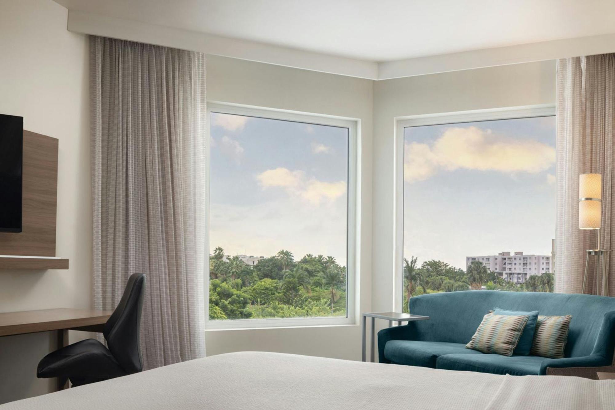 Courtyard By Marriott Kingston, Jamaica Ξενοδοχείο Εξωτερικό φωτογραφία
