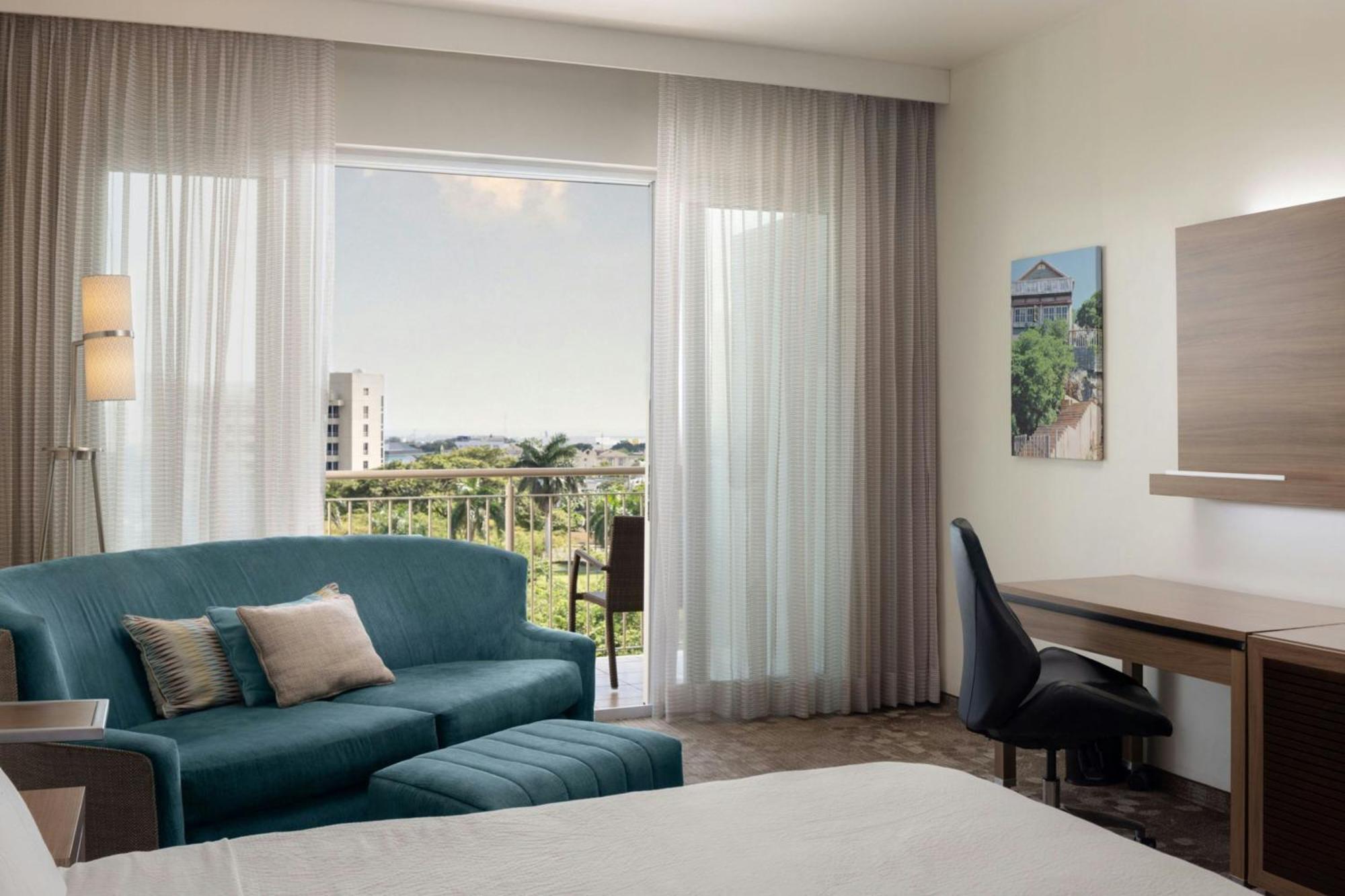 Courtyard By Marriott Kingston, Jamaica Ξενοδοχείο Εξωτερικό φωτογραφία